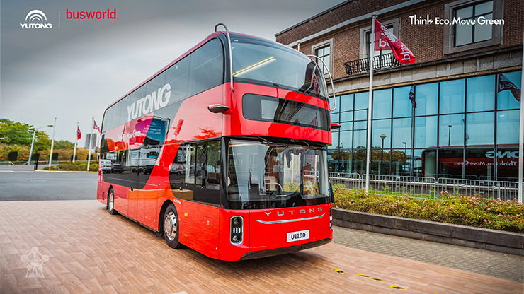 Yutong presenta la tecnología Long-Life para vehículos eléctricos en Busworld Europe 2025 y obtiene siete importantes premios