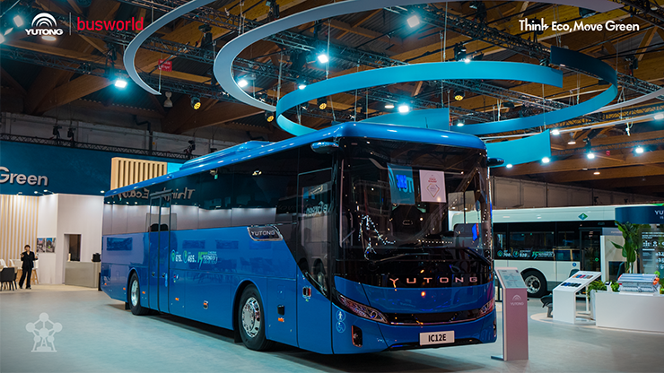 Yutong presenta la tecnología Long-Life para vehículos eléctricos en Busworld Europe 2025 y obtiene siete importantes premios